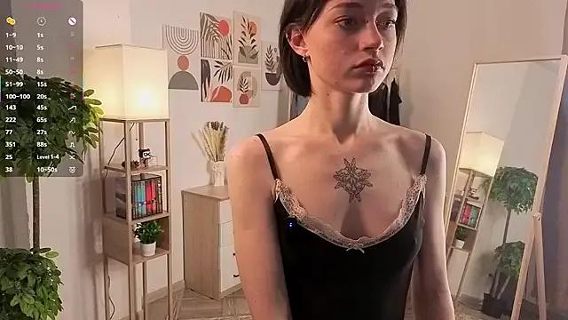 PaulaDauge on StripChat