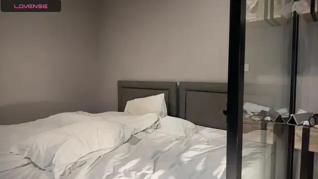 penny_coco on StripChat