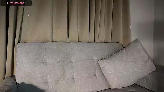 penny_coco on StripChat