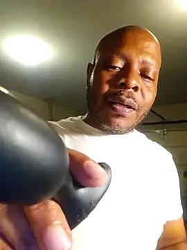 personalityalwayswins2 on StripChat