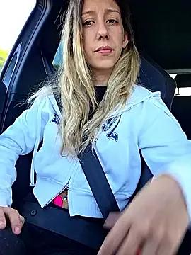 PetiteSecrets on StripChat