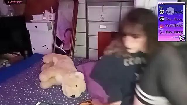 piou-sissy on StripChat