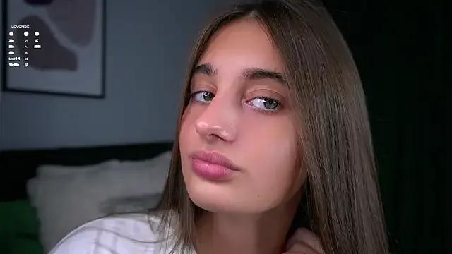 PiquingOgalala on StripChat