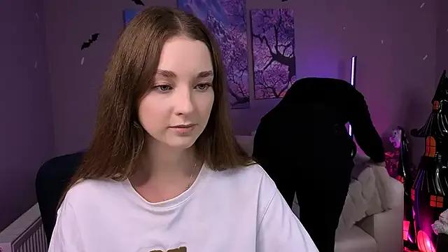 playful_sophie on StripChat