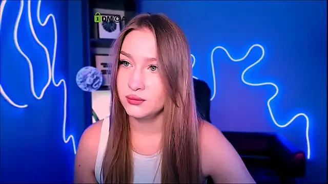 playful_sophie on StripChat