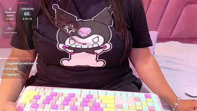 playfulcurvy on StripChat