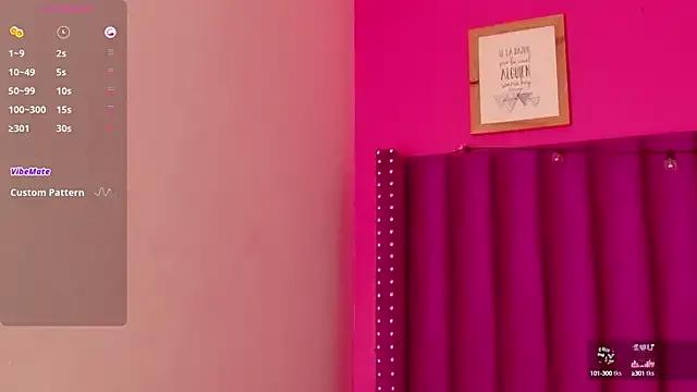 playfulcurvy on StripChat