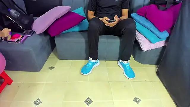 playsgirlhot on StripChat