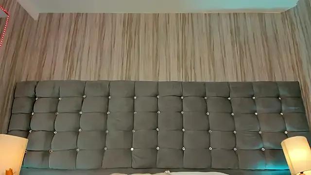 Poacahontasfg on StripChat