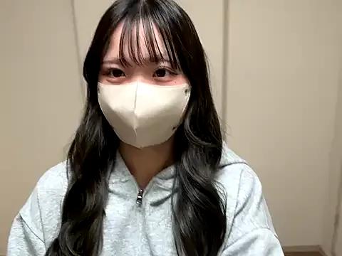 pomu_chan on StripChat