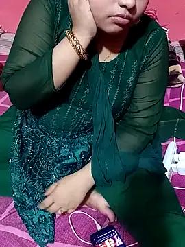 Porimoni22 on StripChat