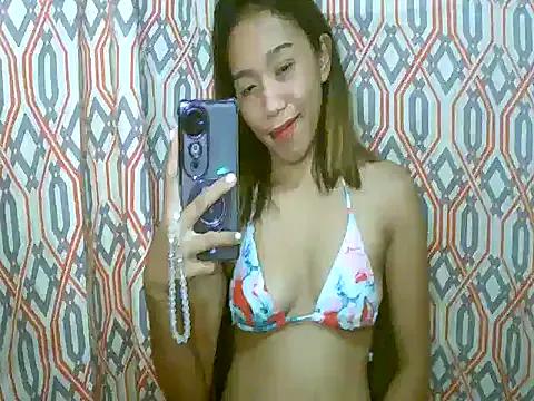 Pretty_christine01 on StripChat