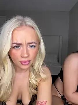 PrincessMegUK on StripChat
