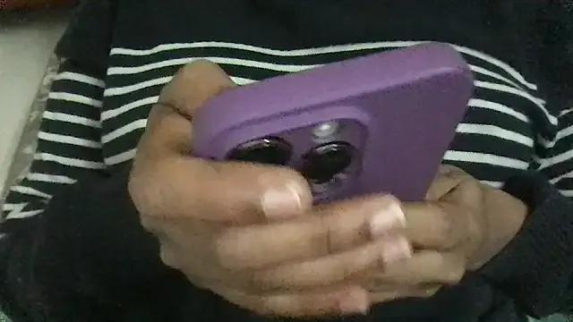 priyadevi17 on StripChat