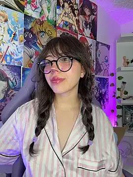 Purplee_Baby on StripChat