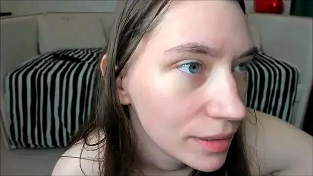 pussyhome2407 on StripChat