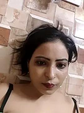 QUEEN-ADITI on StripChat