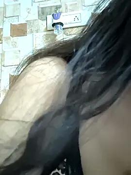 QUEEN-ADITI on StripChat