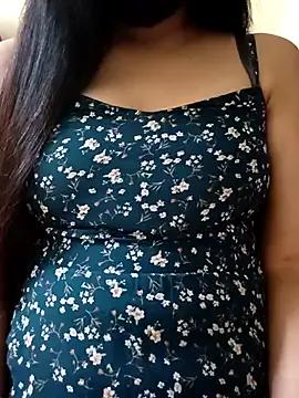 Quinn_SAHIBAA on StripChat