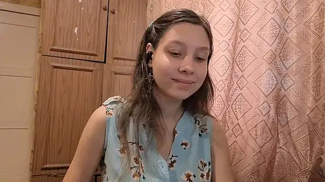 QutieDaSweet on StripChat