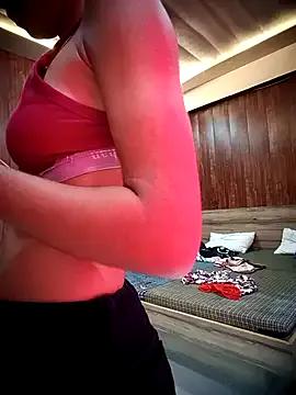 radhya_0 on StripChat