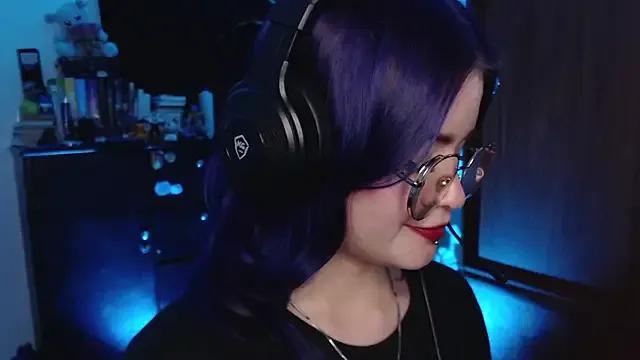 Raventh_ on StripChat