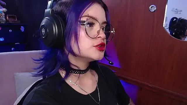 Raventh_ on StripChat