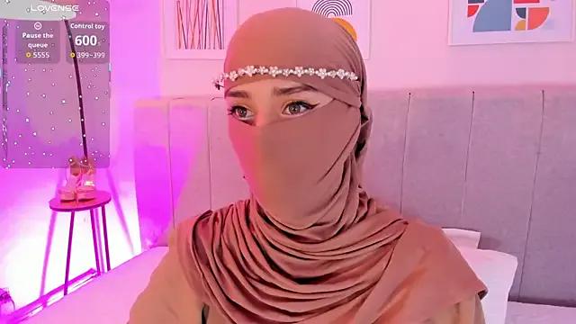 rawiya — spanking my ass