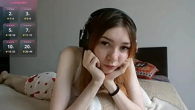 RedheadMisty on StripChat