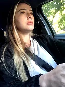 Reina_Cummings on StripChat