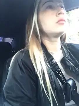 Reina_Cummings on StripChat