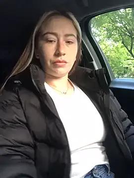 Reina_Cummings on StripChat