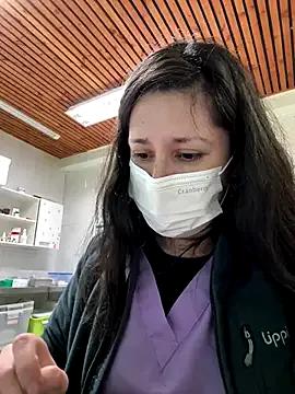 Reinacatchile on StripChat