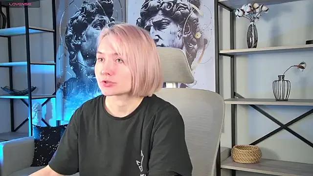 ReiYosimoto on StripChat