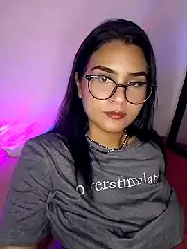 Renata_Zoe on StripChat