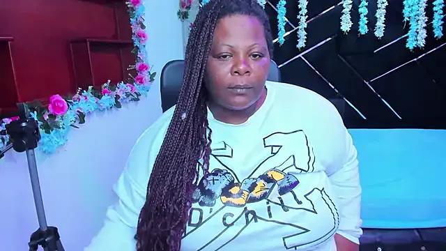 rocio_bbw_ on StripChat