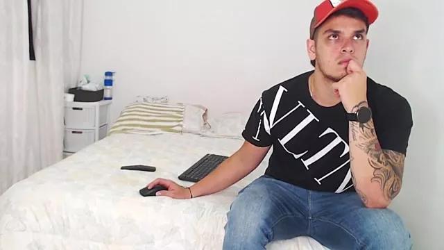 Rose_dom on StripChat