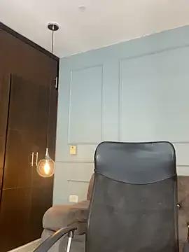 Rose_monroee on StripChat