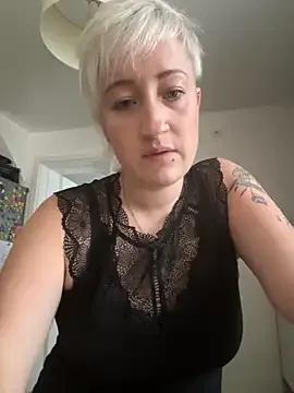 Rozendefotz on StripChat