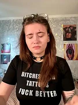 Sabrina_shells on StripChat