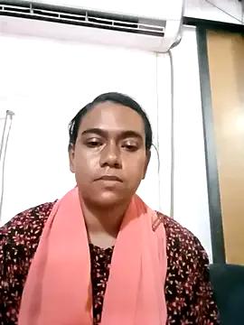 Sadia_1 on StripChat