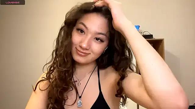 Sakuravice on StripChat