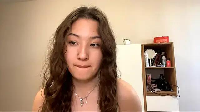 Sakuravice on StripChat