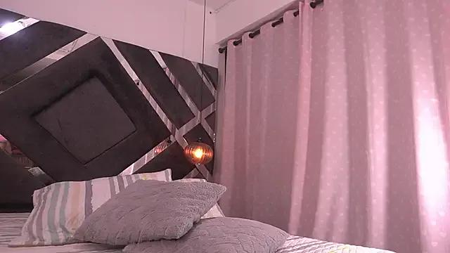 sam_lewins on StripChat