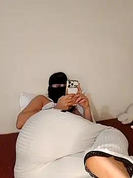 Samaarsexy23 on StripChat