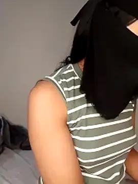 Samaarsexy23 on StripChat