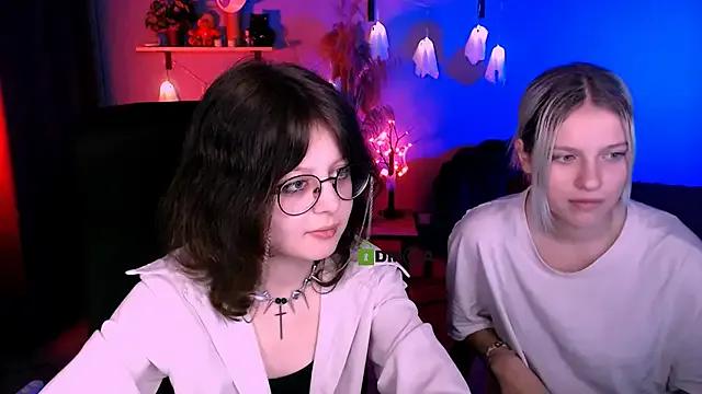 samanta_hotty on StripChat