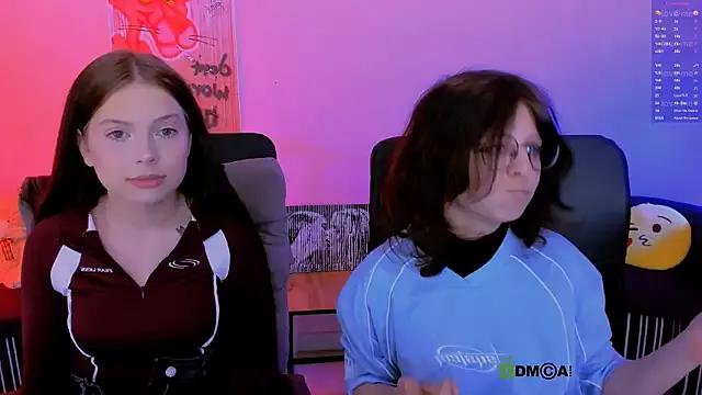 samanta_hotty on StripChat