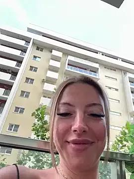 Sandra_Jo on StripChat