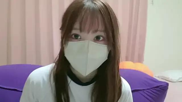 sara-a-jp on StripChat